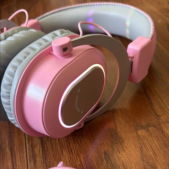 NWT Ampligame Fifine H6 Pink Wired PC Gaming Headset, Microphone Headphones - Picture 6 of 16